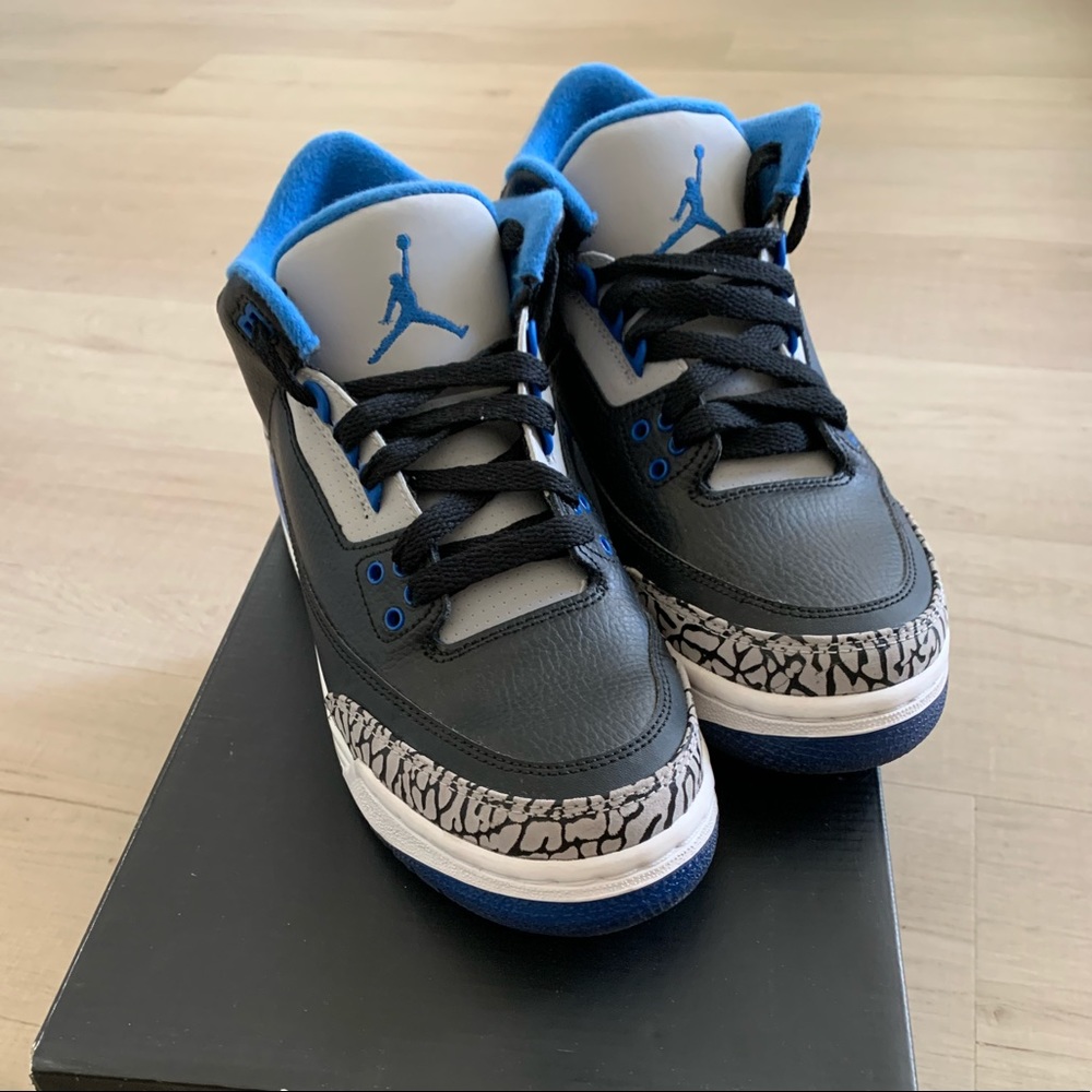 Air Jordan 3 Retro True Blue Women 7.5